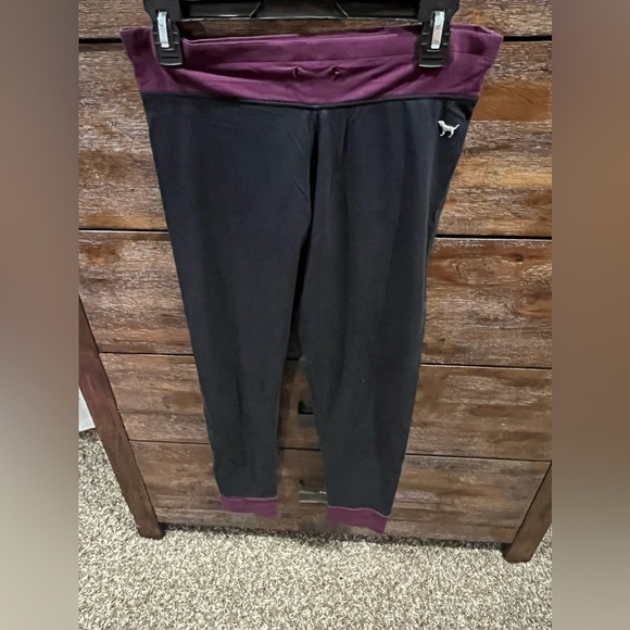 💜🩷VS PINK L‎ - Picture 2 of 3